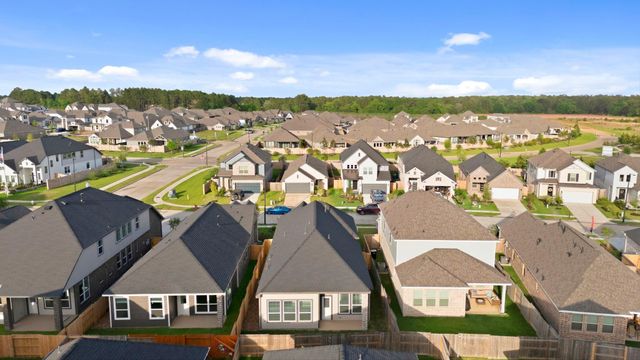 19348 Poppy Village Circle, Magnolia, TX 77355