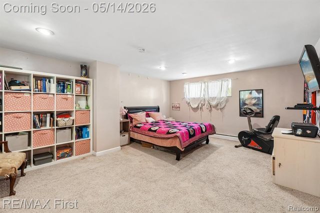 23041 Springbrook Drive, Farmington, MI 48336