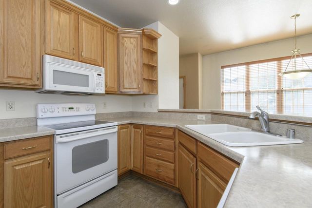 2812 E Somers COURT, Cudahy, WI 53110