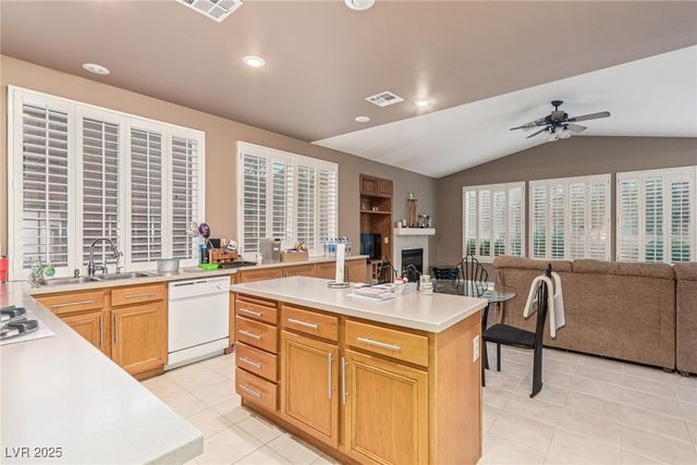 2389 Rainswept Avenue, Henderson, NV 89052