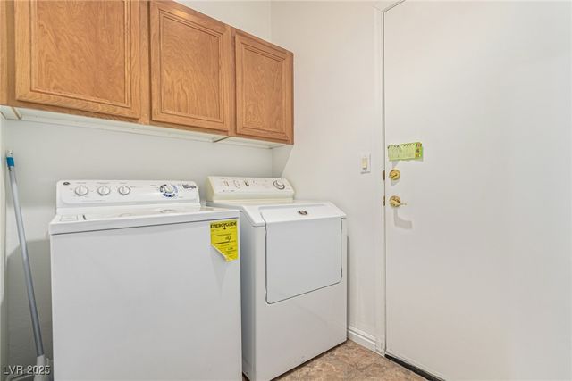 2389 Rainswept Avenue, Henderson, NV 89052