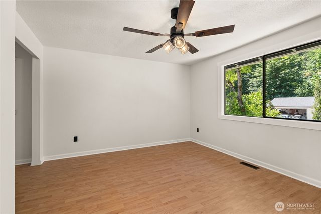 4801 32nd Court SE, Lacey, WA 98503