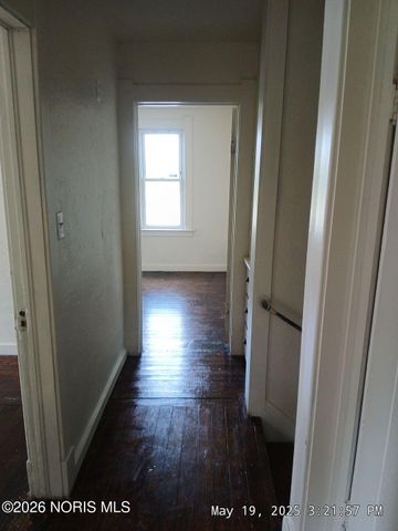 2145 Dorr Street, Toledo, OH 43607