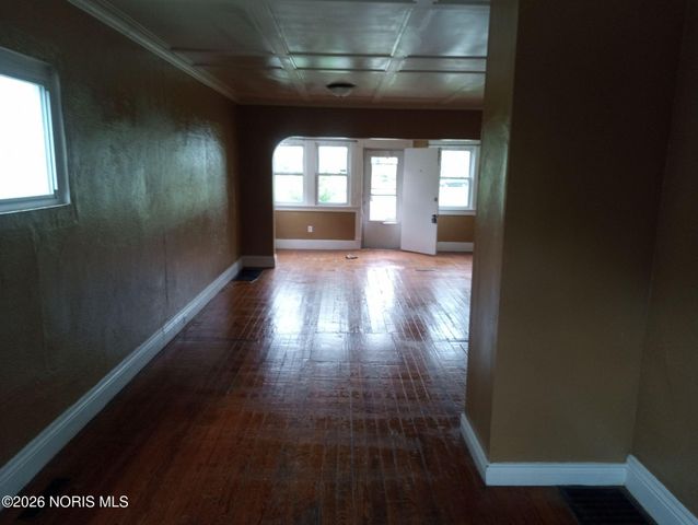 2145 Dorr Street, Toledo, OH 43607