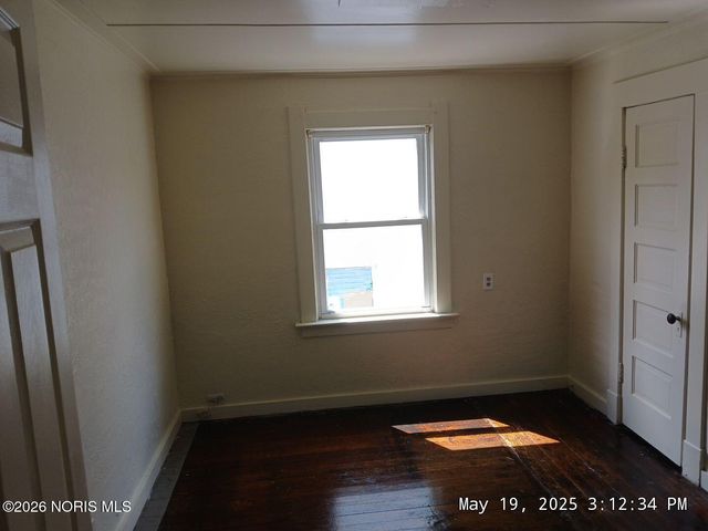 2145 Dorr Street, Toledo, OH 43607