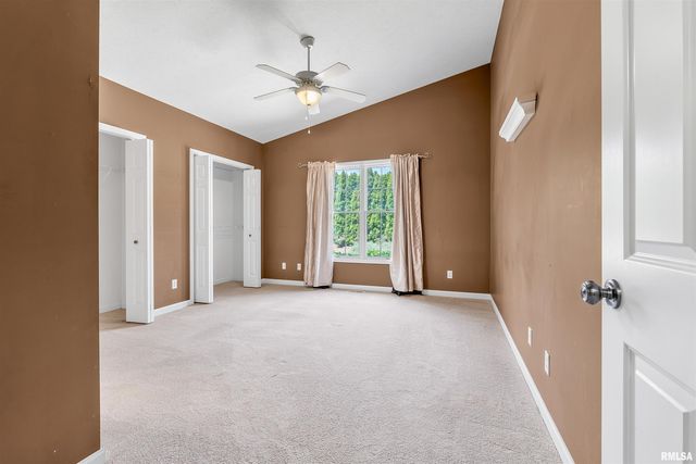 2421 W JUBILEE Lane, Dunlap, IL 61525