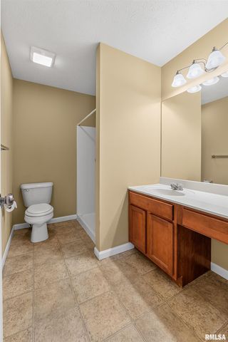 2421 W JUBILEE Lane, Dunlap, IL 61525