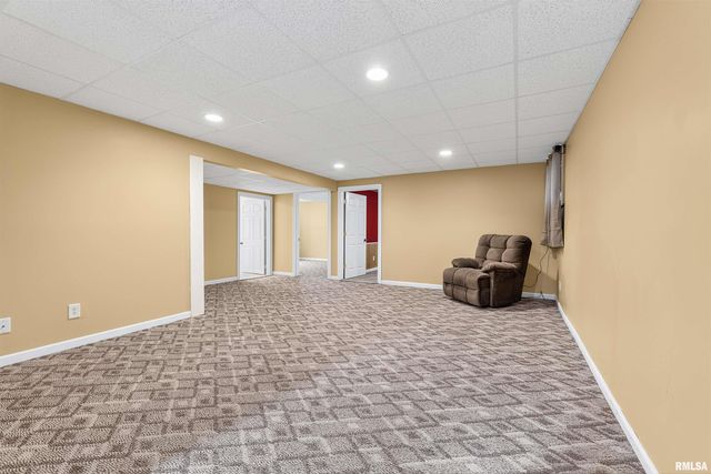 2421 W JUBILEE Lane, Dunlap, IL 61525