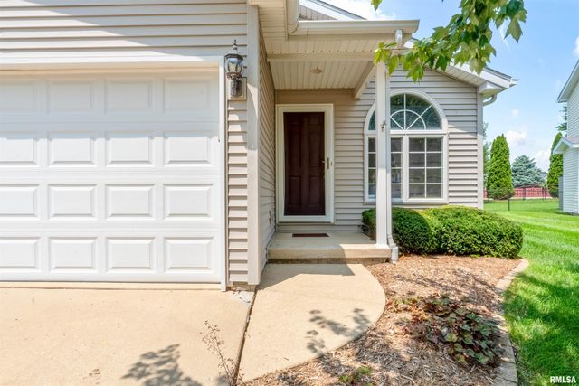 2421 W JUBILEE Lane, Dunlap, IL 61525