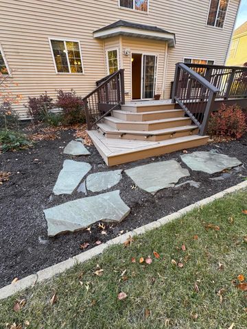 1521 Birdie Way, Chesterton, IN 46304