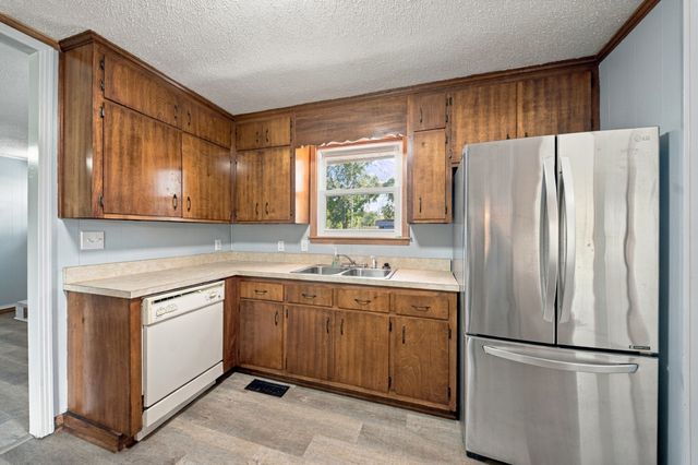 1807 Nelson Rd, Greenbrier, TN 37073