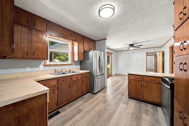 1807 Nelson Rd, Greenbrier, TN 37073