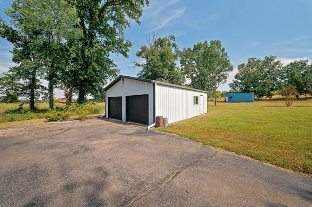 1807 Nelson Rd, Greenbrier, TN 37073