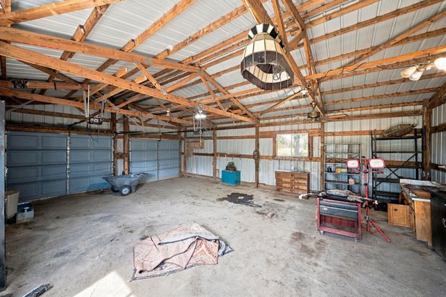 1807 Nelson Rd, Greenbrier, TN 37073