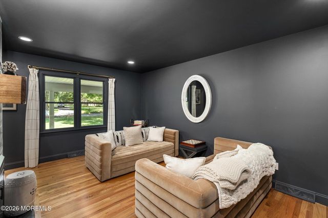 5 Skyfield Drive, Princeton Twp, NJ 08540