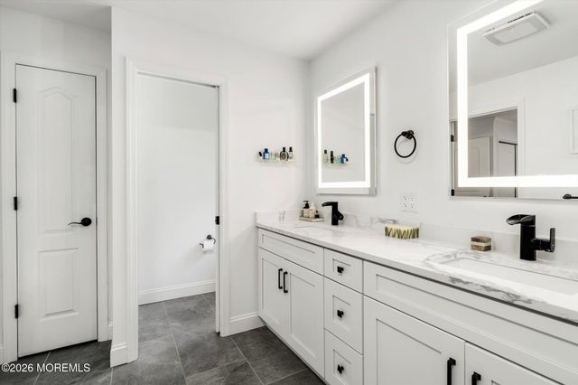 5 Skyfield Drive, Princeton Twp, NJ 08540
