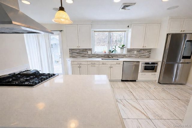 2345 Lancaster Avenue, Baldwin, NY 11510