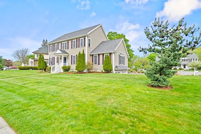 2 O'connor Lane, Woburn, MA 01801
