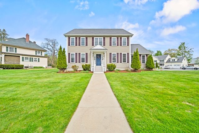 2 O'connor Lane, Woburn, MA 01801