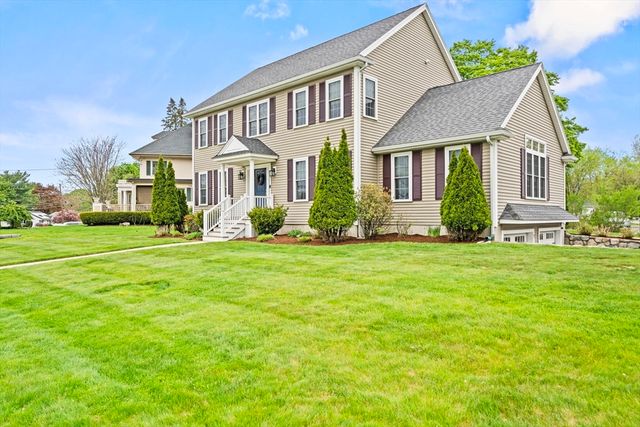 2 O'connor Lane, Woburn, MA 01801