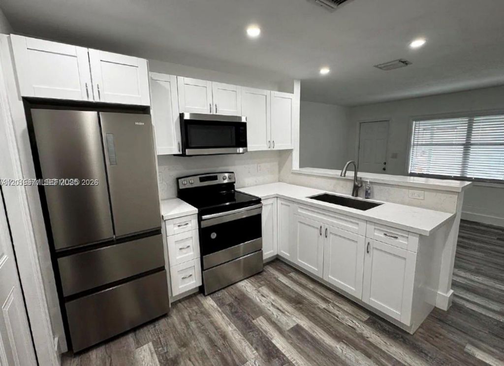 2030 Taylor St 2030, Hollywood, FL 33020