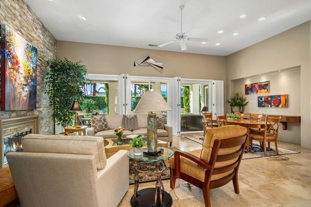 65 Laken Lane, Palm Desert, CA 92211