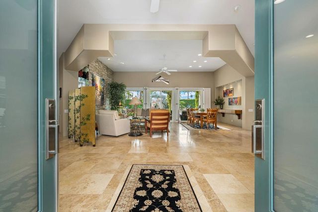 65 Laken Lane, Palm Desert, CA 92211