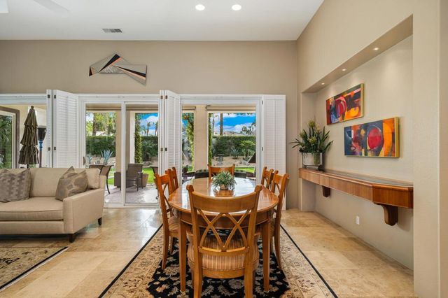 65 Laken Lane, Palm Desert, CA 92211