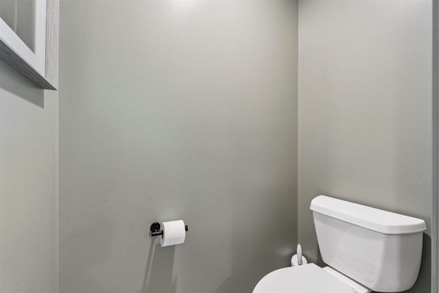 254 Seven Pines Road, Holderness, NH 03245