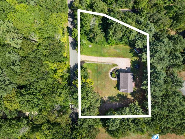 254 Seven Pines Road, Holderness, NH 03245