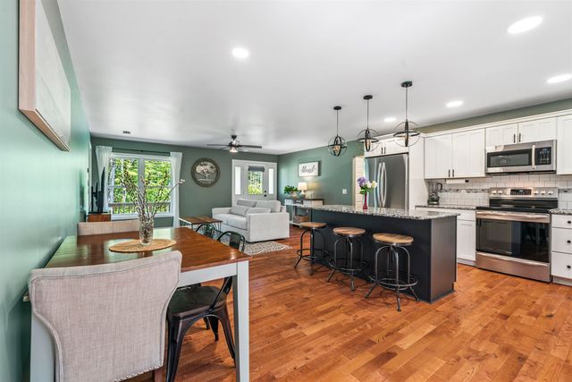 254 Seven Pines Road, Holderness, NH 03245
