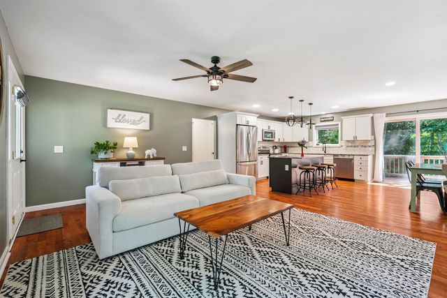 254 Seven Pines Road, Holderness, NH 03245