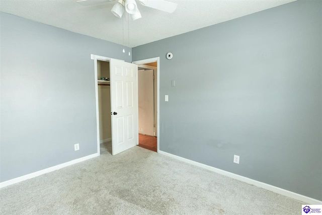 23 W Airview Drive, Elizabethtown, KY 42701