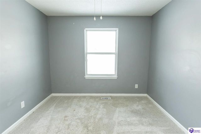 23 W Airview Drive, Elizabethtown, KY 42701