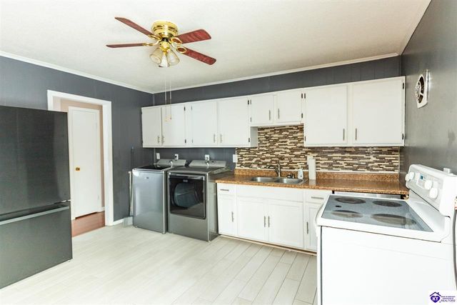 23 W Airview Drive, Elizabethtown, KY 42701