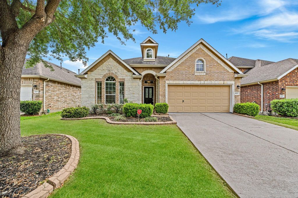 14127 Grovemist Lane, Houston, TX 77082