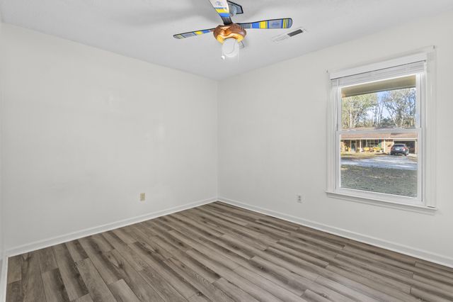 1569 Crowndale Drive, Sumter, SC 29150