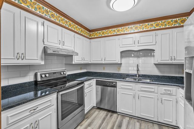 1569 Crowndale Drive, Sumter, SC 29150