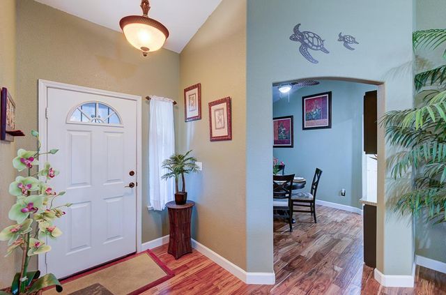 1854 E Brandywine Lane, Fresno, CA 93720