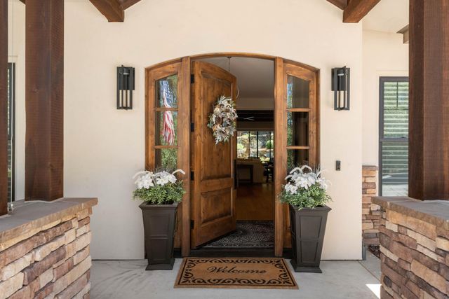 1520 Ridgemore Dr, Meadow Vista, CA 95722