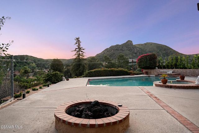 7031 Rivol Road, West Hills, CA 91307