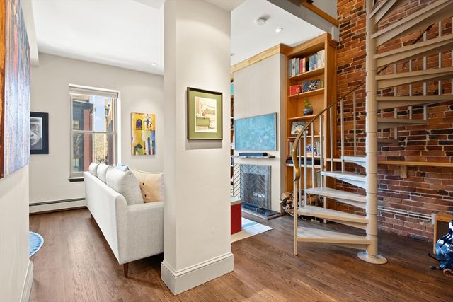 19 Milford 3, Boston, MA 02118