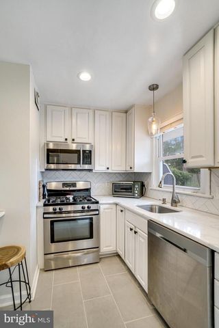 6626 CAVALIER DR, Alexandria, VA 22307
