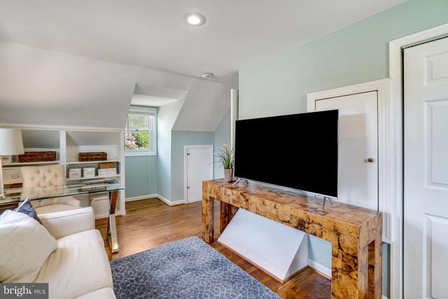 6626 CAVALIER DR, Alexandria, VA 22307