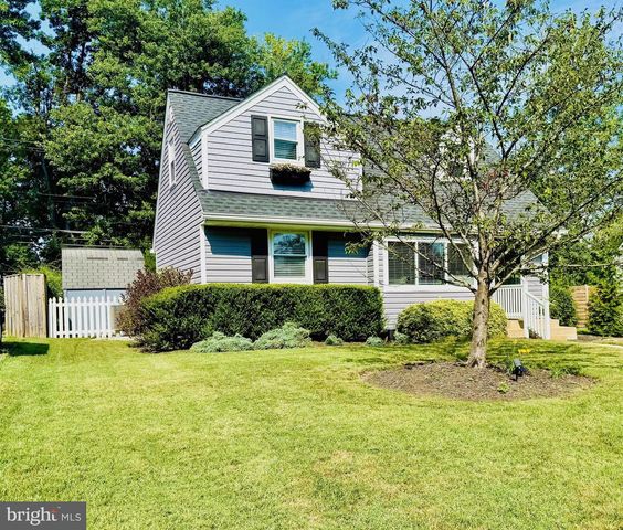 6626 CAVALIER DR, Alexandria, VA 22307