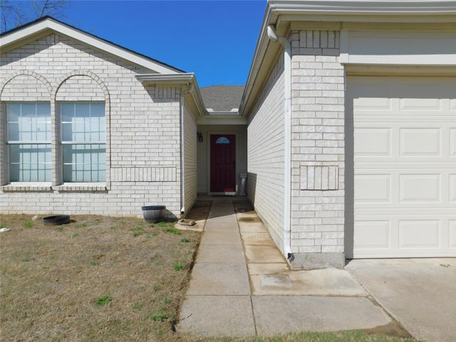 3108 Pinehurst Court, Denton, TX 76210