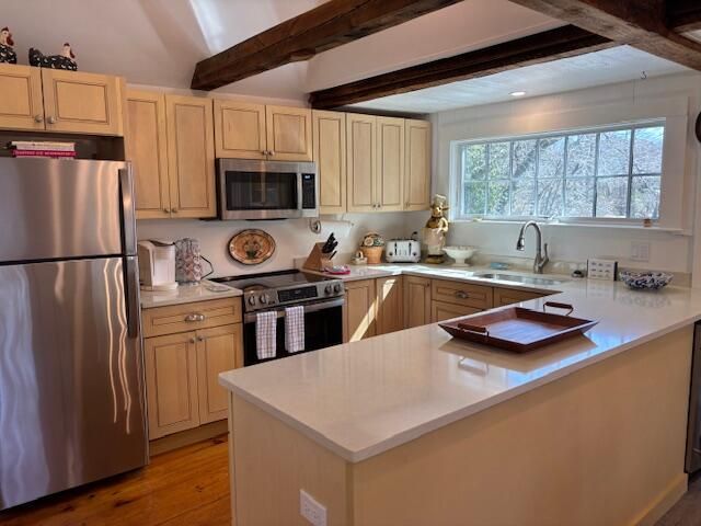 981 River Road, Marstons Mills, MA 02648