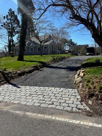 981 River Road, Marstons Mills, MA 02648