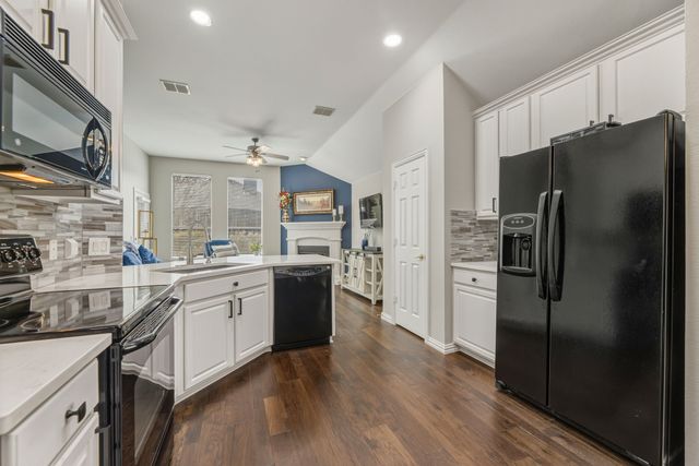 932 Cascade Drive, Fairview, TX 75069