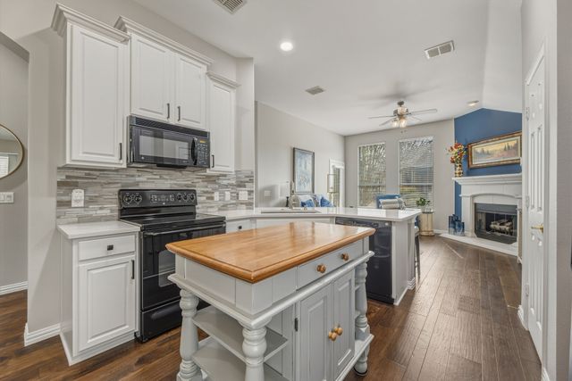 932 Cascade Drive, Fairview, TX 75069